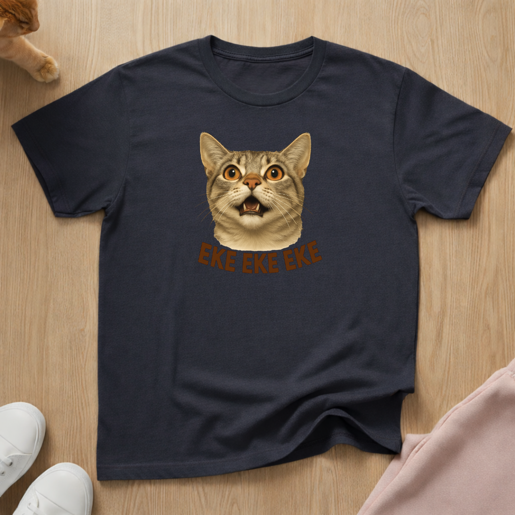 Eke Eke 2 cat T-shirt
