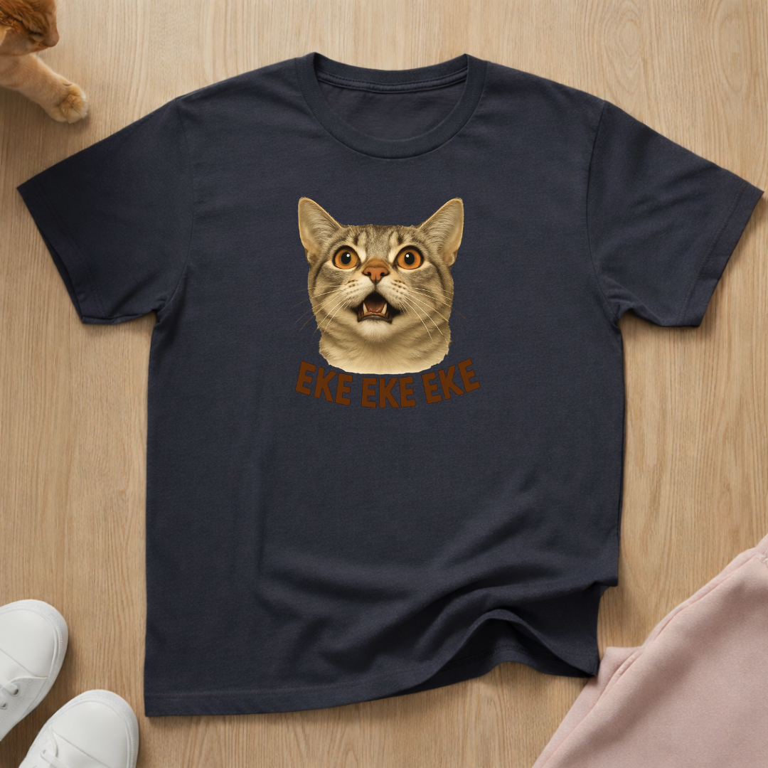 Eke Eke 2 cat T-shirt