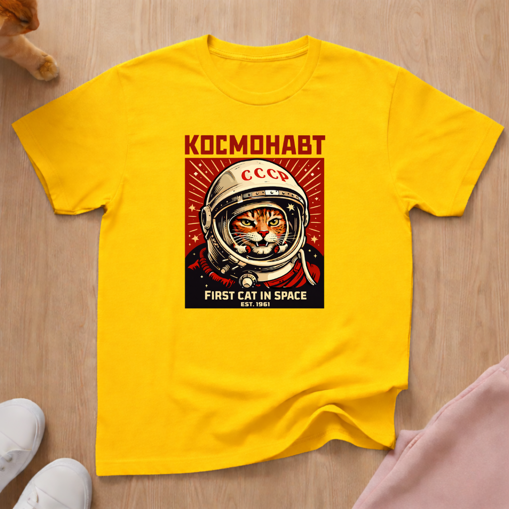 Cosmonaut cat T-shirt