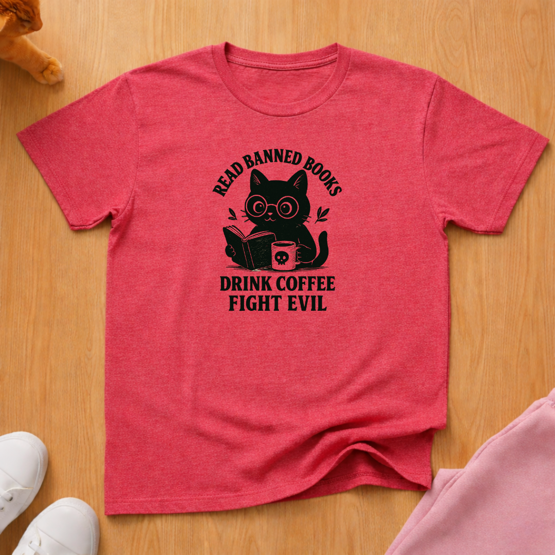 Read banned books cat T-shirt
