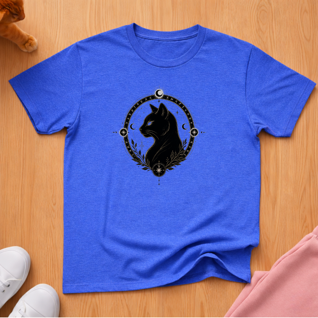 Black familiar T-shirt