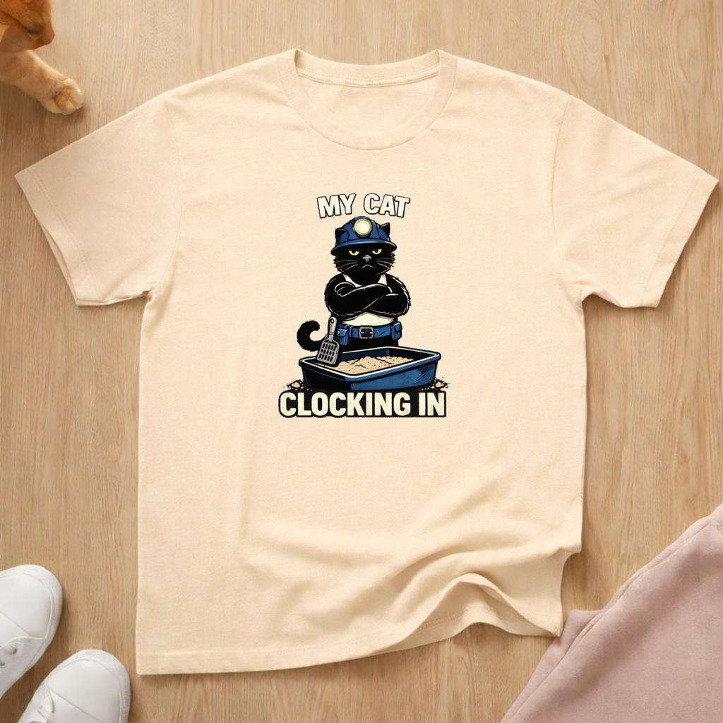 My cat clocking in T-shirt