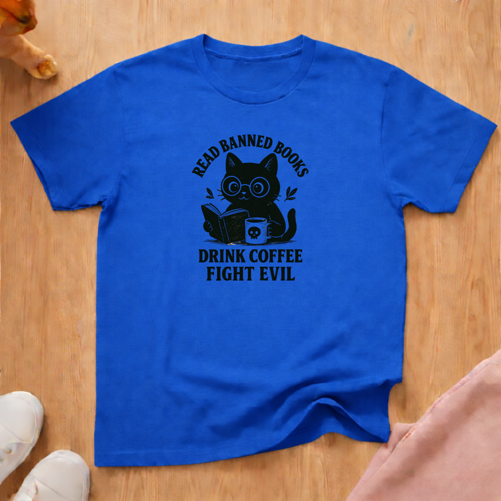 Read banned books cat T-shirt