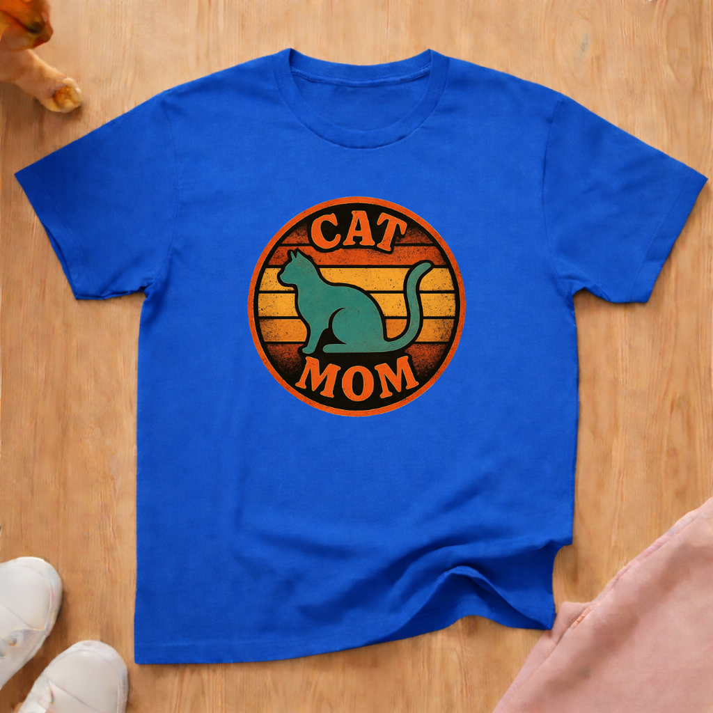 Retro cat mom cat T-shirt