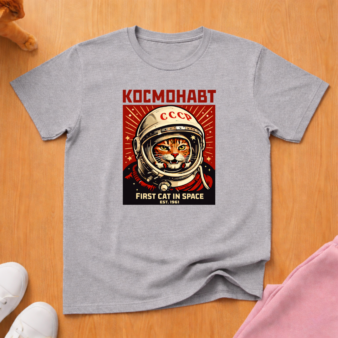 Cosmonaut cat T-shirt
